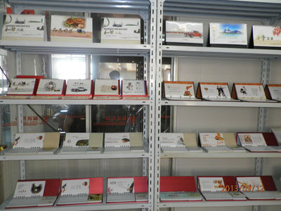 【2014年精美,經(jīng)典通花大四開文化日歷。廠家直銷】價格,廠家,圖片,掛歷,蒼南縣金鄉(xiāng)鎮(zhèn)孝航工藝品廠-